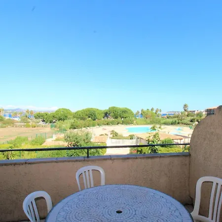 Gasquen - Golfe De St-tropez - Aux Marines De Duplex Pour 7 Personnes *